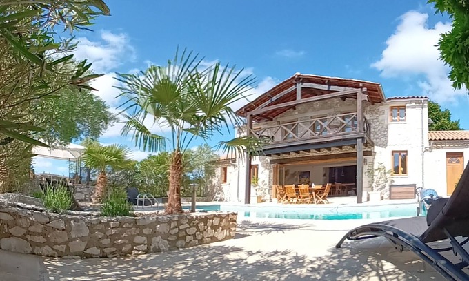 Loubezs-Bernac House | Converted Chapel With A Private Heated Pool