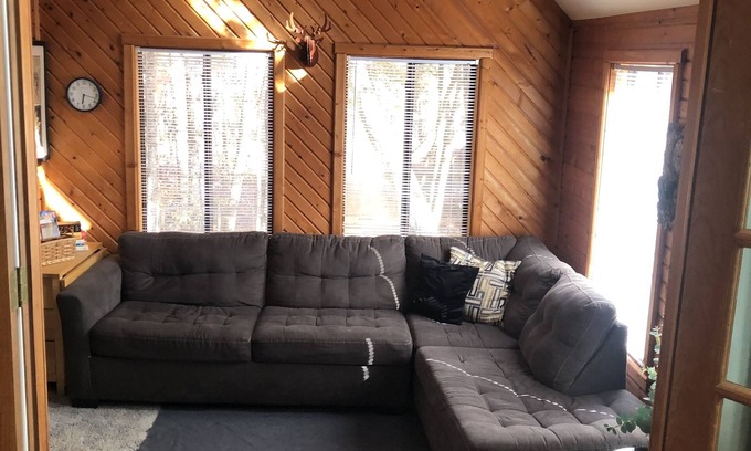 Long Pond House | Cool house in the woods by Khalahari