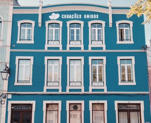 Alcobaca House | Corações Unidos "A Pensão"