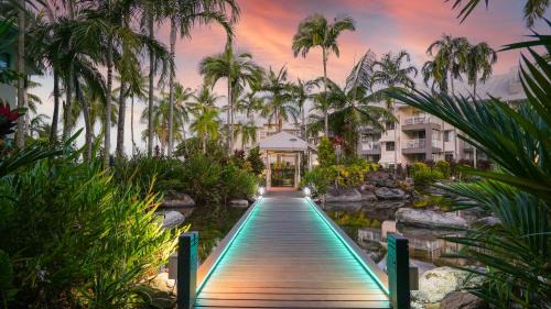 Trinity Beach Apartment | Coral Sands Beachfront Resort