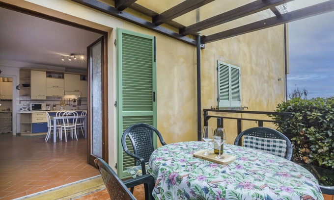 Monteverdi Marittimo Apartment | Corbezzolo by Interhome