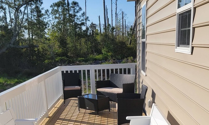 Stacy Cottage | Core Sound Hideaway