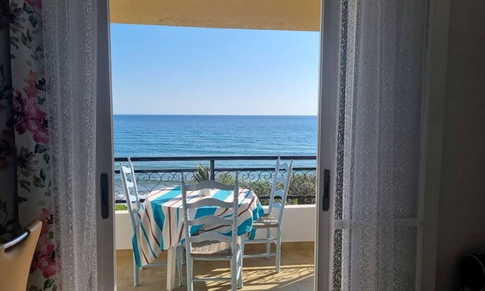 Parelia Apartment | Corfu Dream Glyfada Apartments