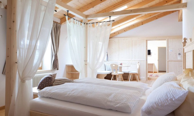 Roncegno House | Coronata Haus