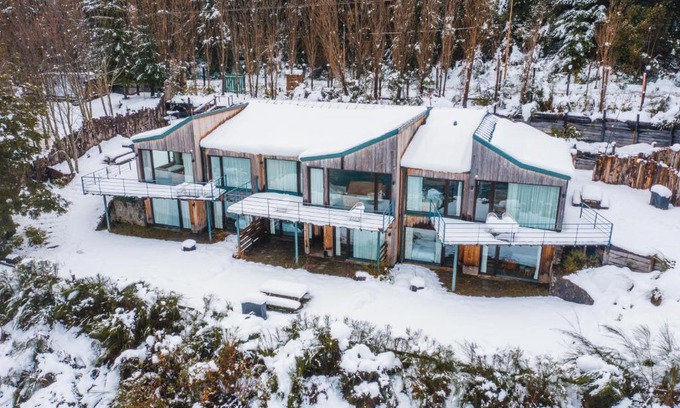 Correntoso House | Correntoso TownHouses