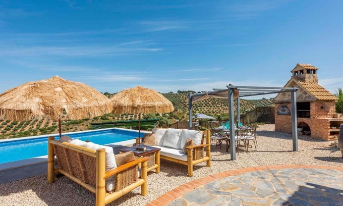 Algarinejo House | Cortijo Chaparro Algarinejo by Ruralidays