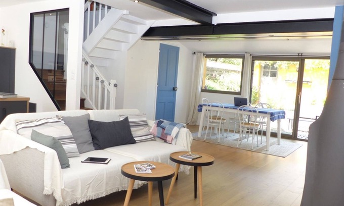 Ploeren Ski Chalet | Cosy 3-star holiday home, 6 people