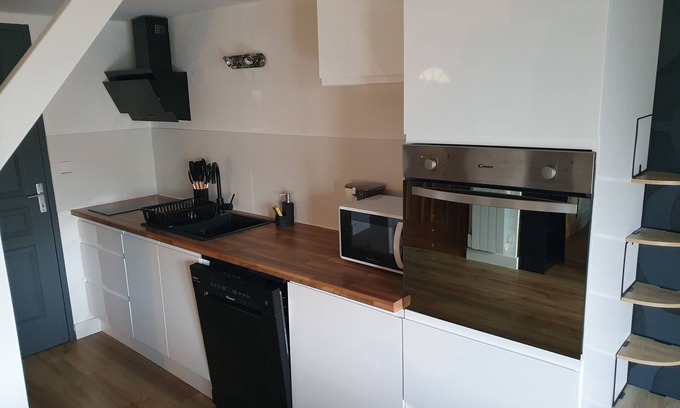 Saujon Apartment | Cosy apartment for curists or tourists (sleeps 2 to 6)