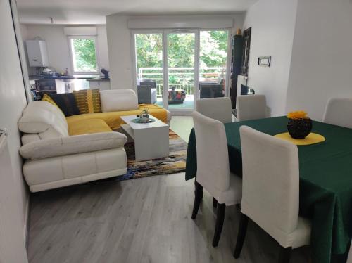 Thiais Apartment | Cosy Appartment Thiais 80m²