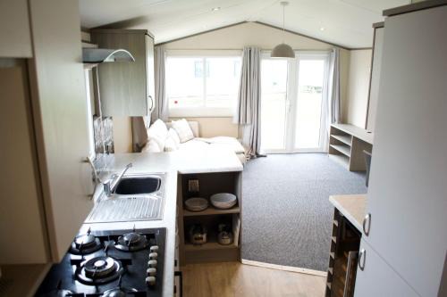 Great Houghton Other | Cosy cabin for 6 in Great Billing