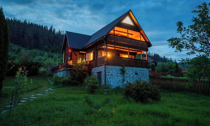 Lunca Bradului Ski Chalet | Cosy Chalet M located in the heart of Transylvania !