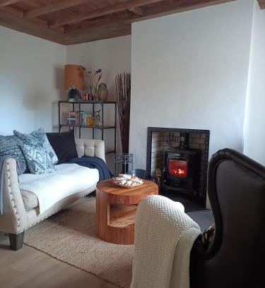 Donaghadee House | Cosy Coastal Escape with Seaview Terrace