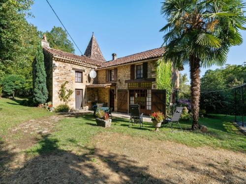 Villefranche-du-Perigord House | Cosy holiday home with garden