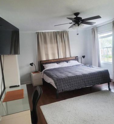 Riverside Terrace Apartment | Cosy room and paradise garden