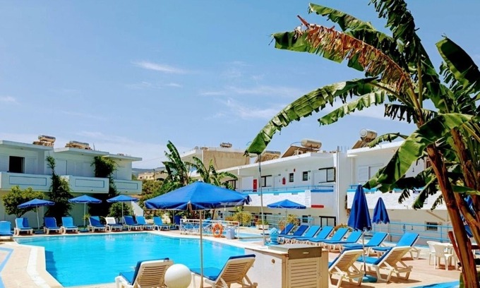 Psalidi Apartment | Cosy Studio 10 in residence with swimming pool!