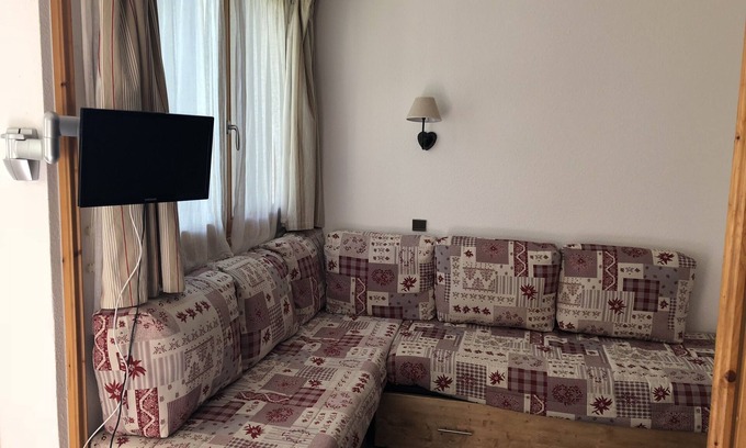 Montalbert Apartment | COSY STUDIO AT THE FOOT OF THE SLOPES