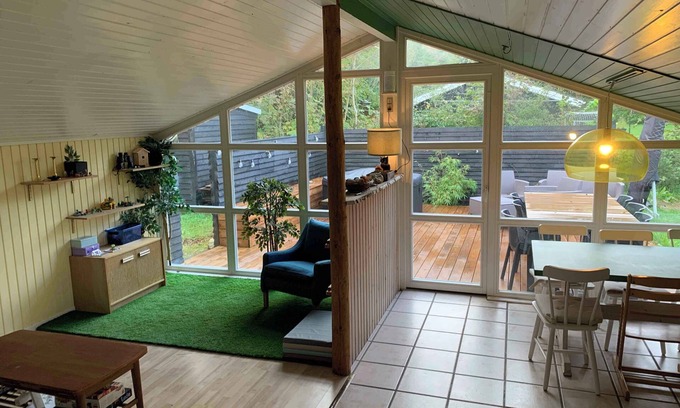 Fjerritslev House | Cosy summer house close to beach, woods and town
