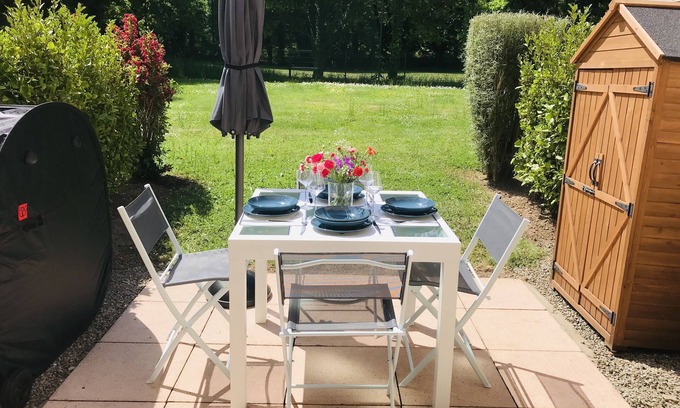 Ploemel House | Cottage/2 BEDROOMS/4/5 pers/pool/golf/calm