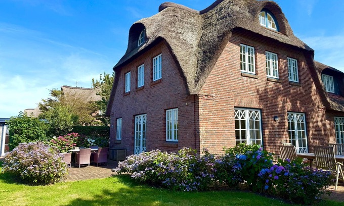 Großdunsum House | Cottage for 8 guests with 220m² in Dunsum (105405)