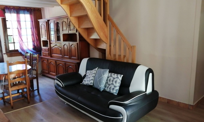 Cambremer Cottage | cottage in beautiful Norman village