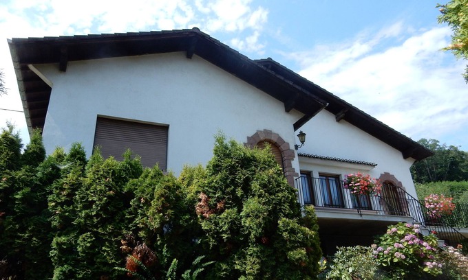 Ribeauville House | Cottage in character house with magnificent view