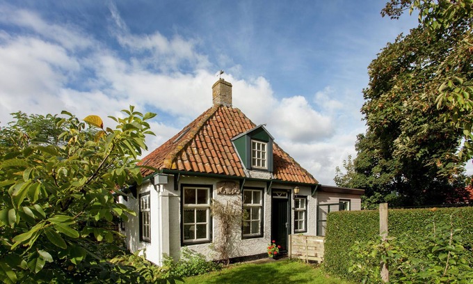 Nes Cottage | Cottage in Nes-Ameland near Coastline