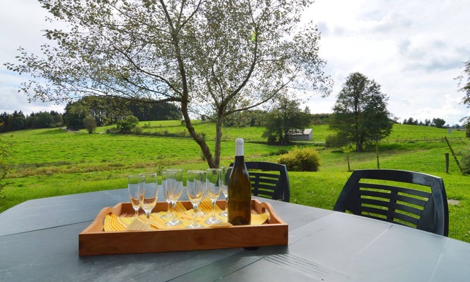 Tavigny Cottage | Cottage in Neufmoulin With sea Beach