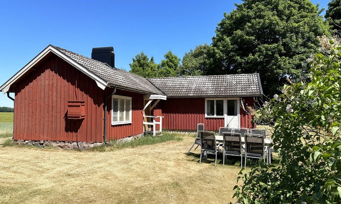 Mellerud O House | Cottage on the Dalboslätten near Lake Vänern |SE17011
