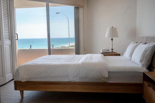 Cottesloe Apartment | Cottesloe Beach View Apartments No.8