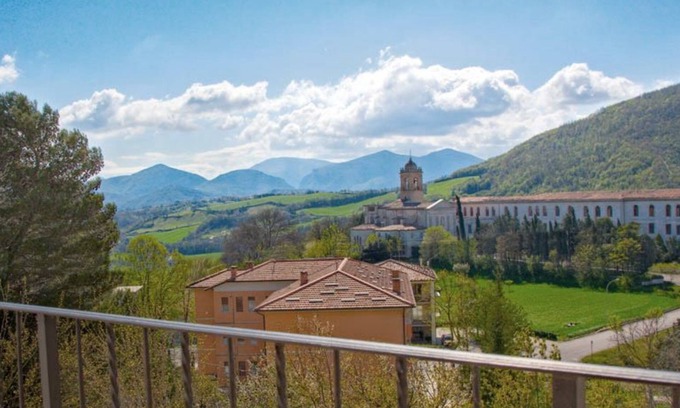 Sassoferrato House | Country House Federico I
