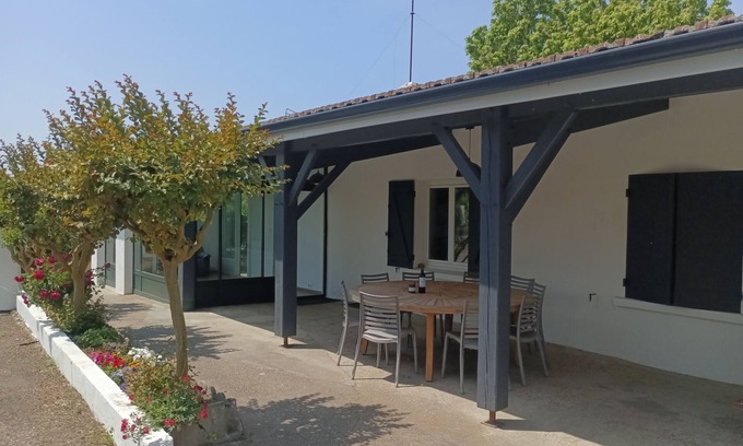 Begadan House | Country house on the Gironde estuary