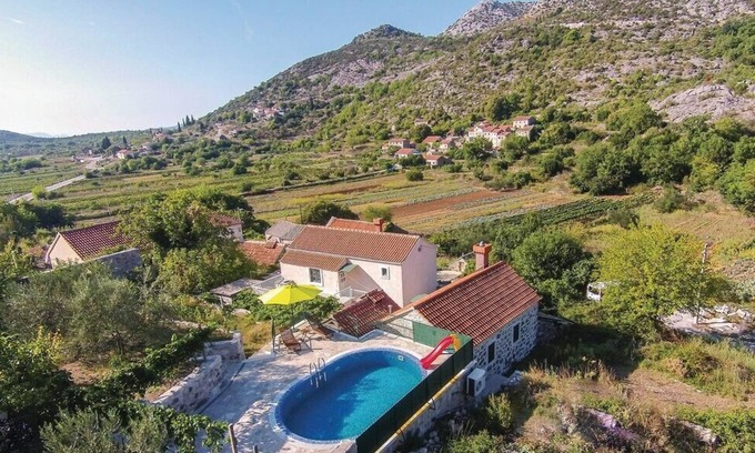 Oslje Villa | Country house Ošlje by Villas Guide