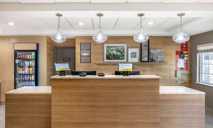 Bolingbrook Hotel | Country inn & Suites by Radisson Bolingbrook, I-55