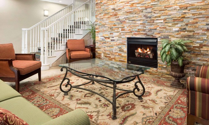 Columbus Hotel | Country Inn & Suites by Radisson, Columbus West, OH