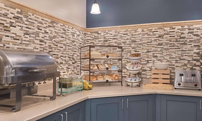 Eagan Hotel | Country Inn & Suites by Radisson, Eagan, MN