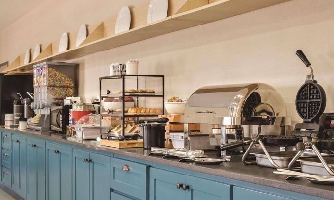 Goodlettsville Hotel | Country Inn & Suites by Radisson, Goodlettsville, TN