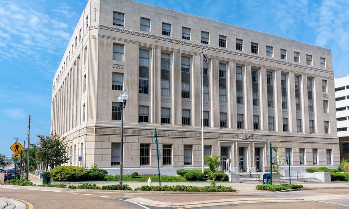 Downtown Jackson Condo | Courthouse Historic Condos by Barsala