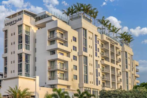 Flagler Village Hotel | Courtyard by Marriott Fort Lauderdale Downtown