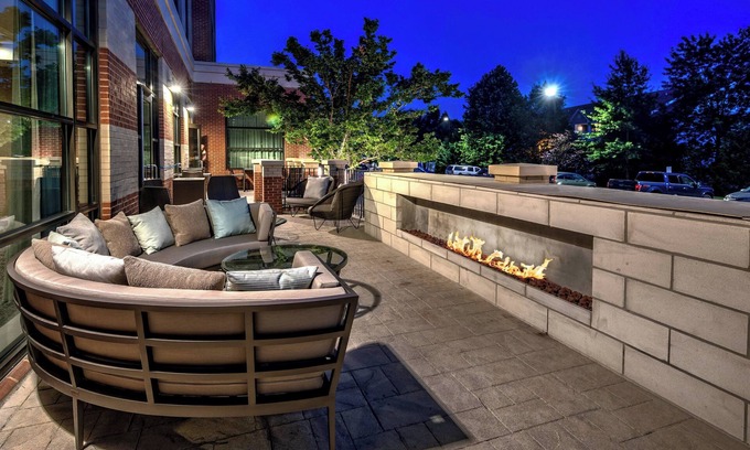 Herndon Hotel | Courtyard by Marriott Dulles Airport Herndon