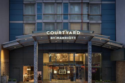 Hudson Square Hotel | Courtyard by Marriott New York Manhattan/Soho