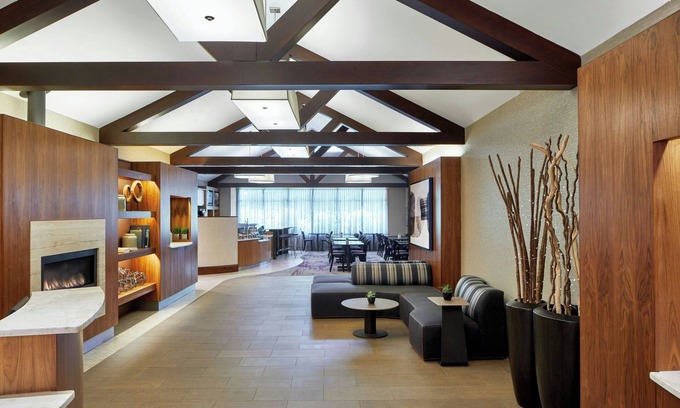 Rochester Hotel | Courtyard by Marriott Rochester East/Penfield