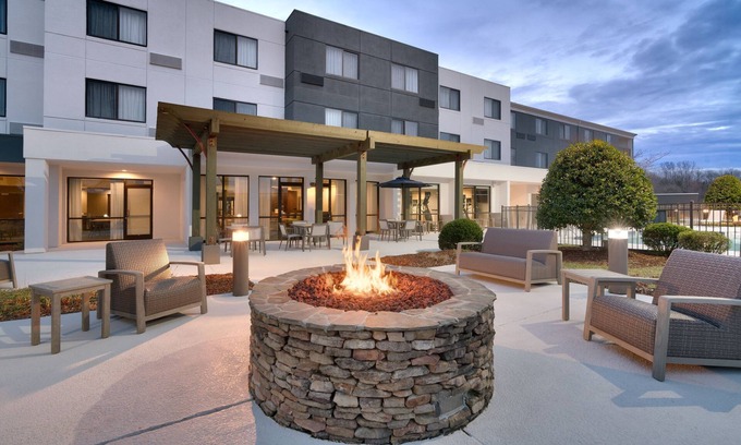Johnson City Hotel | Courtyard by Marriott Johnson City
