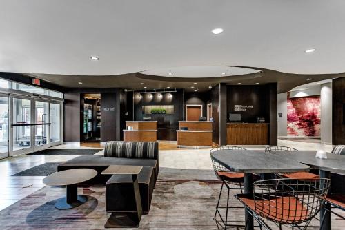 Easton Hotel | Courtyard Columbus Easton