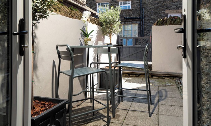 Bowness-on-Windermere Apartment | Courtyard Apartments