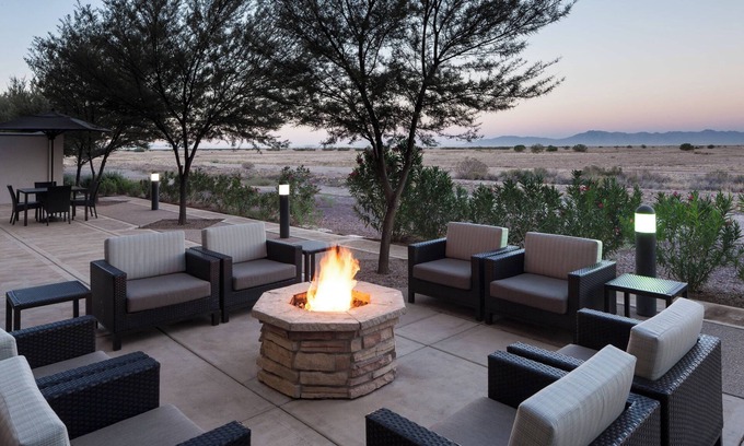 Chandler Hotel | Courtyard Phoenix Chandler/Fashion Center