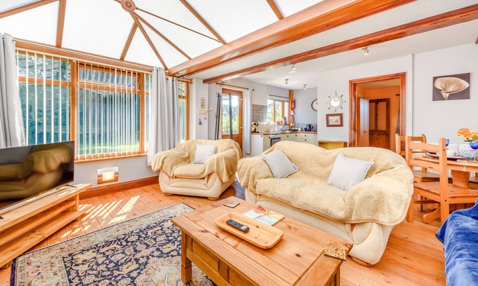 Kilgetty Cottage | Covert Farm Cwtch