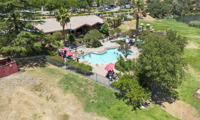 Winters Cabin | Cozy 1-bedroom Cabin on Putah Creek-Cottage 66