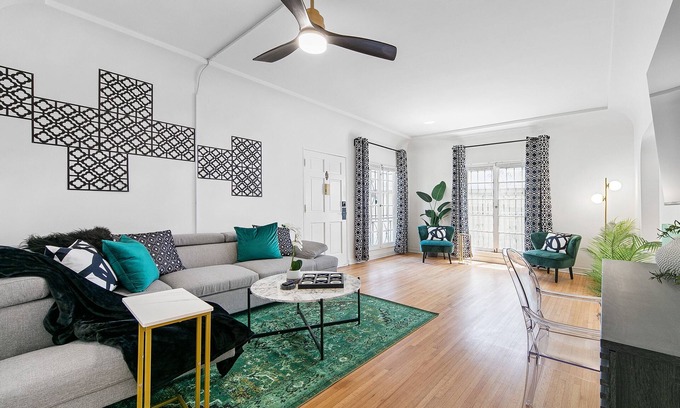 Beverly Grove Hotel | Cozy 1 BR Unit Near Rodeo Dr. w/W/D