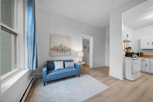 Mount Auburn Apartment | Cozy 1BR with Parking - Near UC, Zoo, Downtown