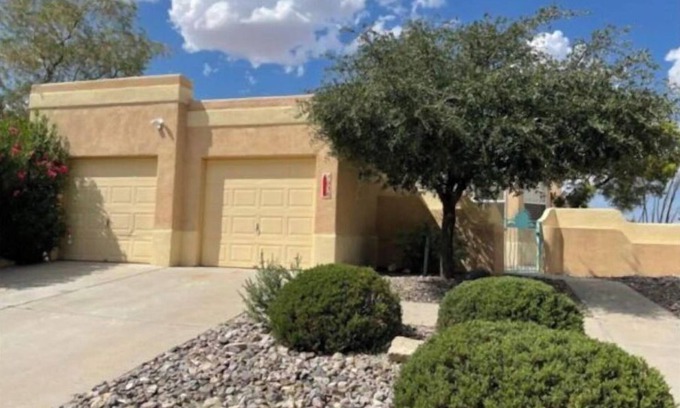 Picacho Hills House | Cozy 2 bedroom home in the heart of Picacho Hill